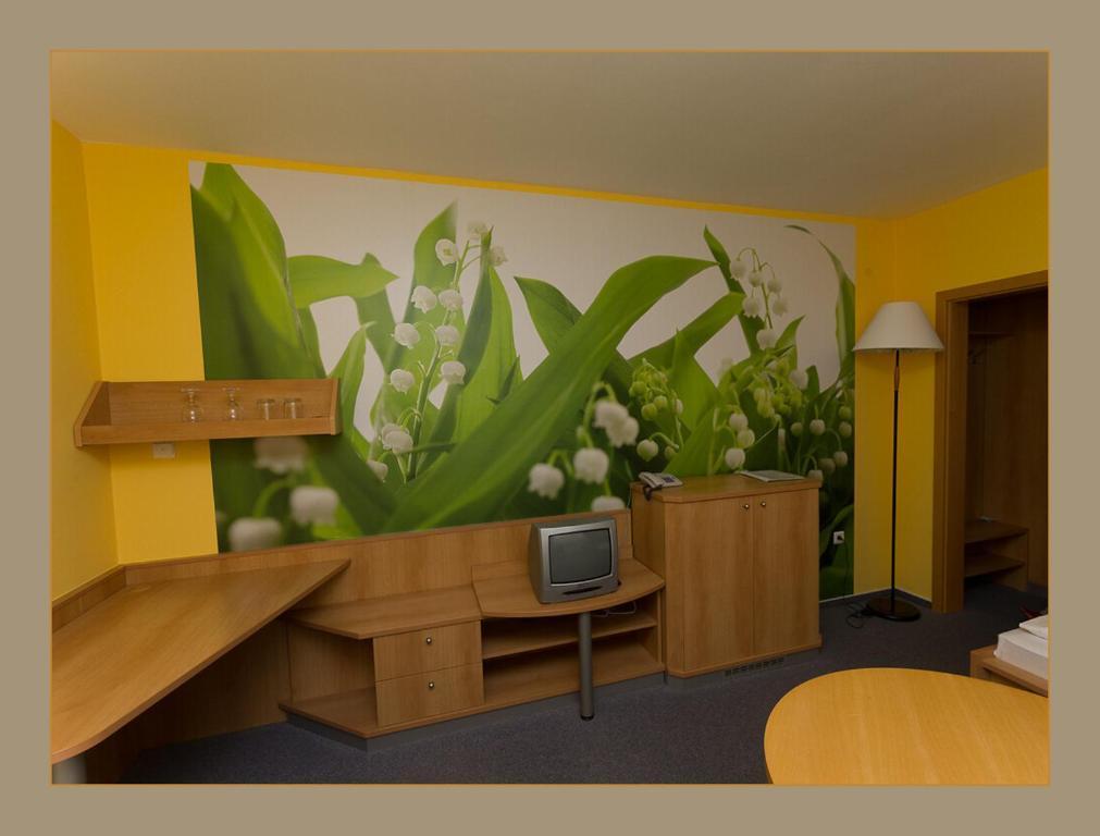 Hotel Imos Breclav ภายนอก รูปภาพ